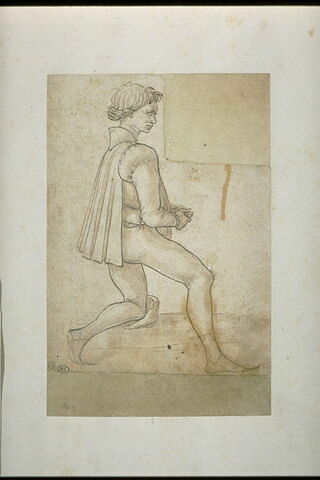 Jeune homme à demi-agenouillé, de profil vers la droite, habillé en haut-de-chausses et mantelet et tenant un objet (une tablette ?), image 4/5