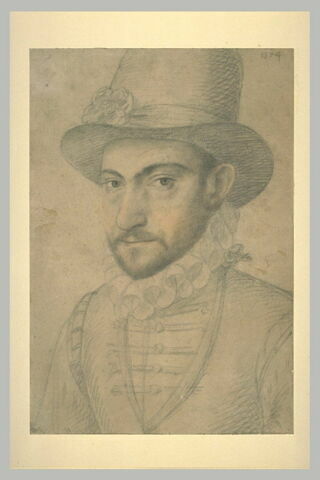 Portrait d'homme jeune, à barbe courte, coiffé d'un chapeau, à mi-corps