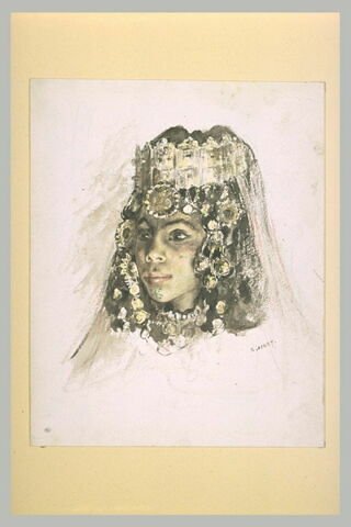 Tête de jeune femme arabe