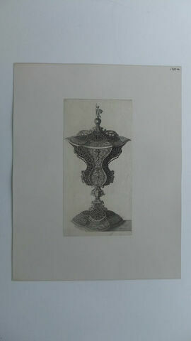 Vase avec une minerve sur le couvercle, image 2/2