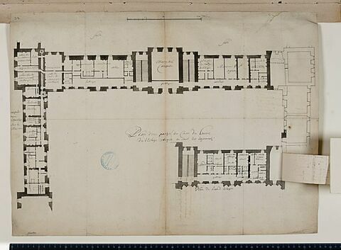 Plan du "Grand estage" des bâtiments de l'aile occidentale et de la partie ouest de l'aile sud de la Cour Carrée du Louvre, avec l'indication des logements des personnages de la cour, vers 1677