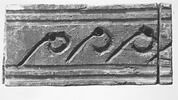 poutre ; décor architectural ; fragment, image 1/2