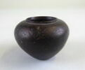 pot ; vase miniature, image 1/2