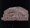 panneau ; stèle ; plusieurs fragments recollés, image 8/9