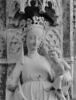 La Vierge, assise sous un dais et tenant l'Enfant. Sur les faces latérales du trône : Isaïe et David, image 9/16