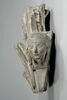 Retombée d'arcade décorée d'une tête de femme et de feuillage, image 1/10