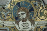 Plaque émaillée : Christ en croix de Cherves, image 4/9