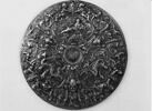 Médaillon de fond de coupe à ornements, image 1/2