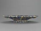 Plat ovale sur pied : cavités et cornes d'abondance, image 3/4