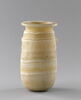 vase, image 3/4