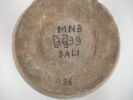 vase, image 2/3