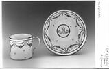 Tasse et sa soucoupe, d'une paire (OA 9594 25 AB), faisant partie du nécessaire de Marie-Antoinette, image 2/7