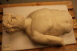 statue, image 3/4