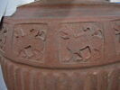 pithos, image 2/2