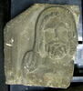 Stèle votive à Saturne (fragment), image 1/2