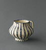 Petit pichet à boire (tasse), image 2/3
