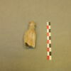 figurine, fragment, image 2/2