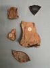 rhyton  ; vase plastique, image 2/2