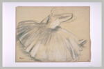 Danseuse assise vue de profil vers la droite, image 2/2