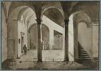 Vue intérieure d'un palais voisin de l'église Sant' Andrea Della Valle, image 1/2